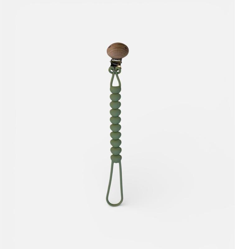 Chupetero Verde de goma corazón